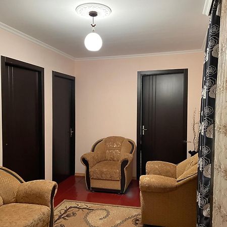 Guesthouse "Megi" Mestia Dış mekan fotoğraf