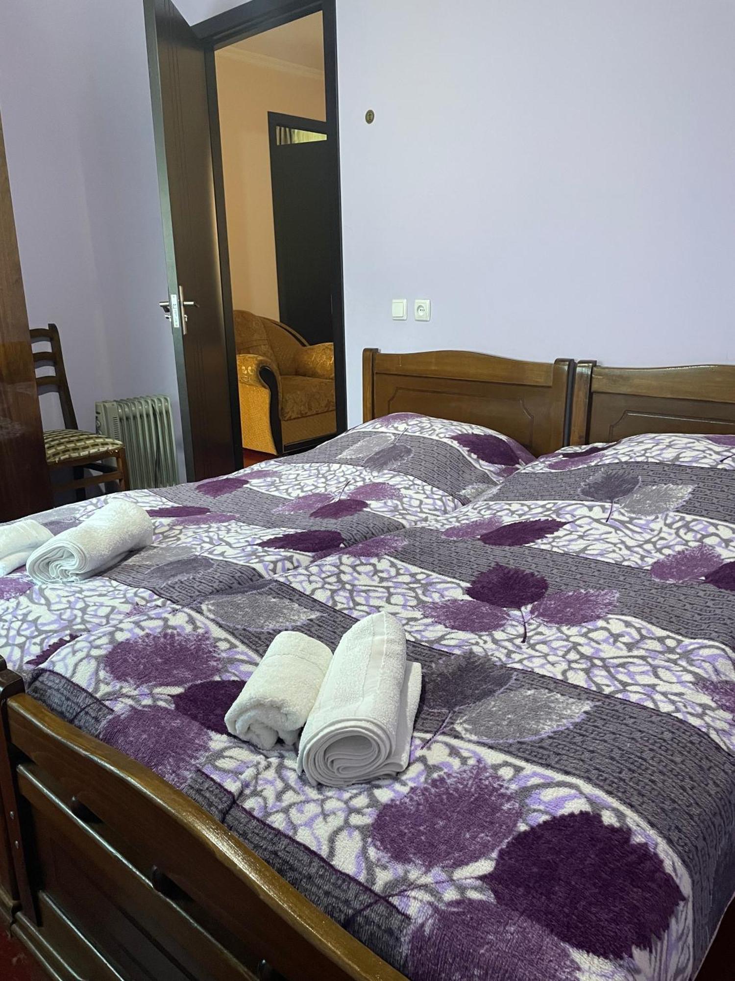 Guesthouse "Megi" Mestia Dış mekan fotoğraf