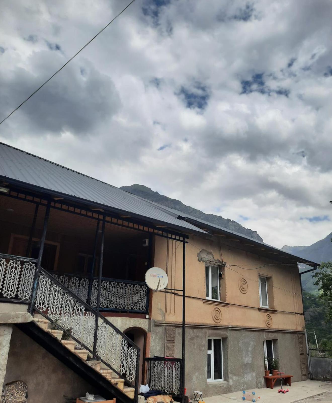 Guesthouse "Megi" Mestia Dış mekan fotoğraf