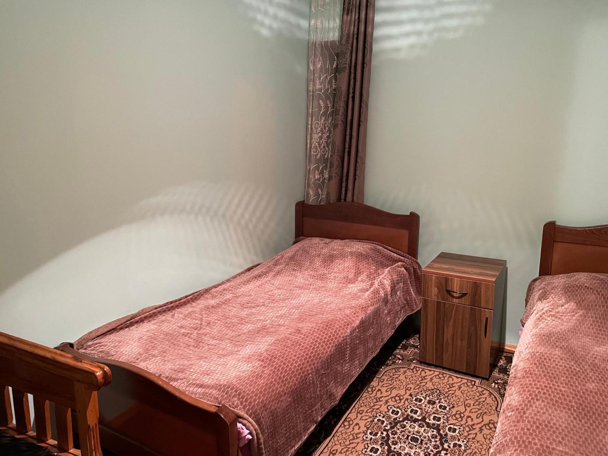 Guesthouse "Megi" Mestia Dış mekan fotoğraf