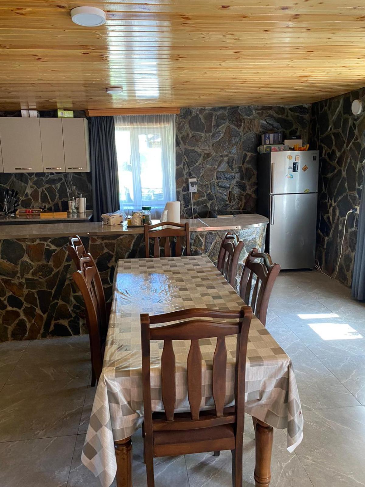 Guesthouse "Megi" Mestia Oda fotoğraf